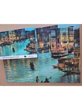 Venice Italy 1000-piece Jigsaw Puzzle Complete with paper manual and box